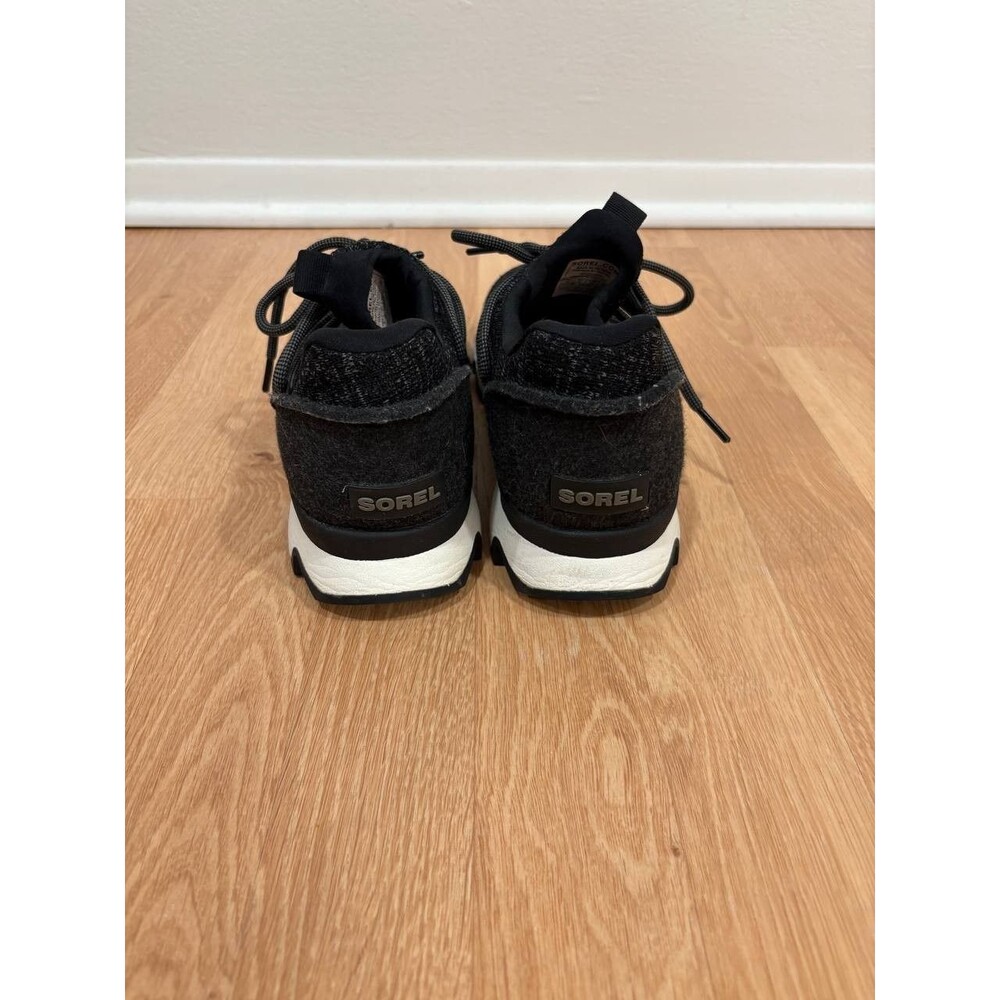 Sorel Women's Kinetic Lace Sneakers size 9 - Picture 2 of 5